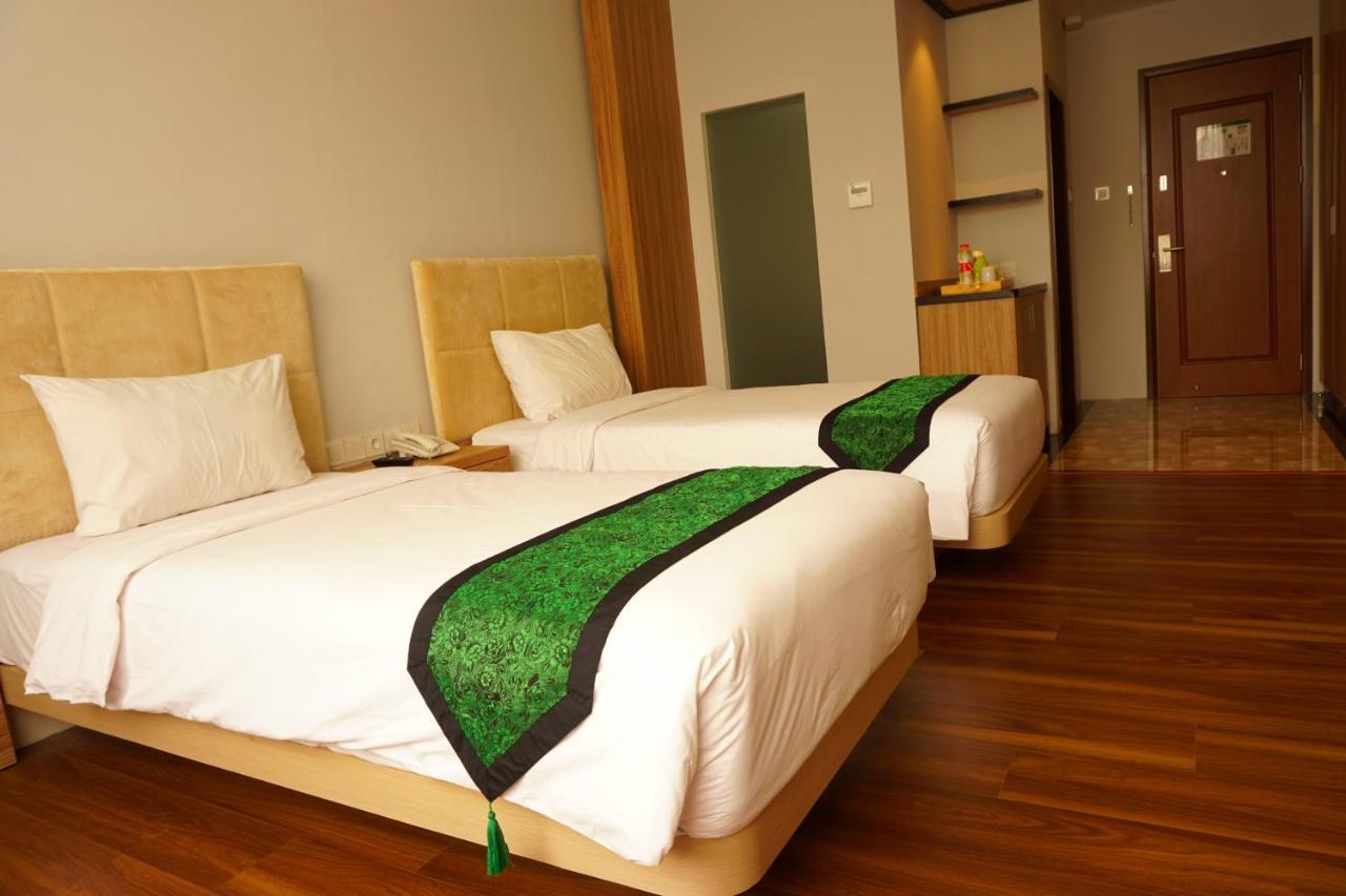 Airish Hotel Palembang Zewnętrze zdjęcie